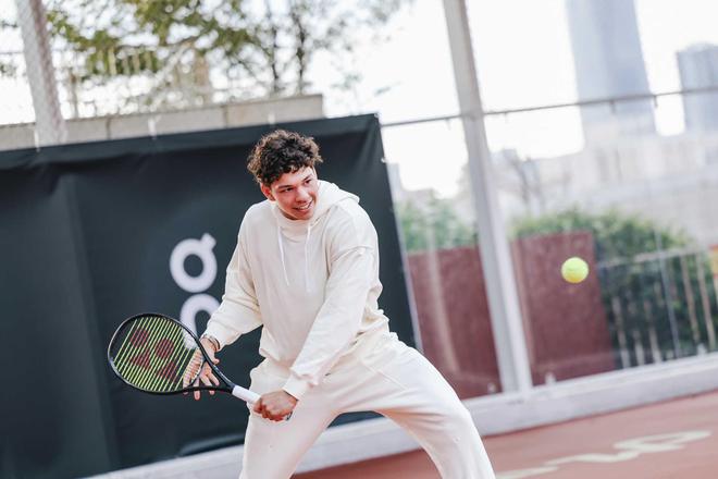 弈声中落下 弈声中落下