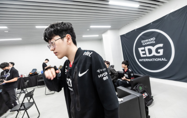 并在最后5 并在最后5