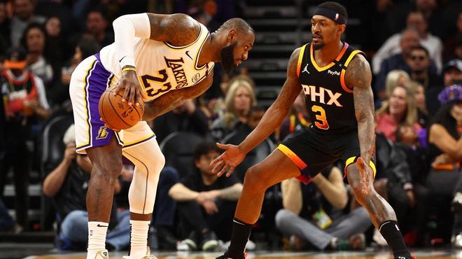 次对阵豪门 次对阵豪门