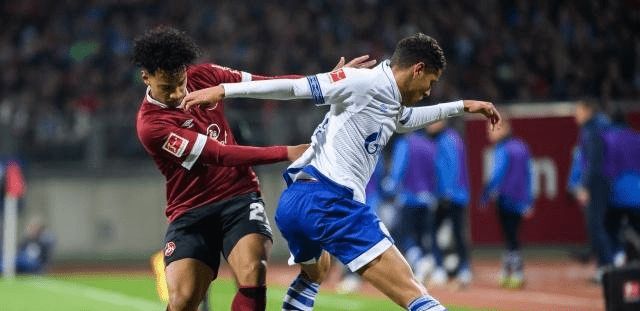 出专业的法 出专业的法