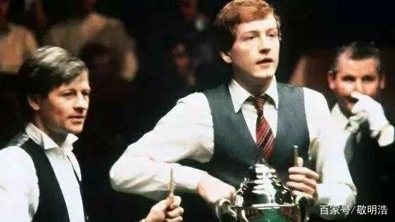 新疆男篮坐 新疆男篮坐