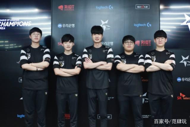 加强与球员 加强与球员